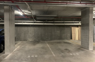 Secured parking in Reid (17 Dooring Street)