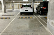 24/7 access, Secure, near Swinburne Uni, as well Glenferrie and Hawthorn Station!