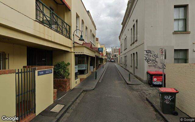 Great parking spot (150S) in the centre of Carlton