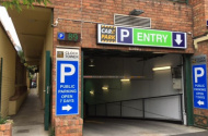 Great parking spot (245) in the centre of Carlton