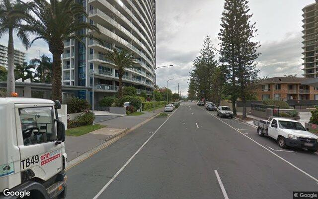 Surfers Paradise - Secure Underground Carpark. Next to a Pole so extra protection for your car.