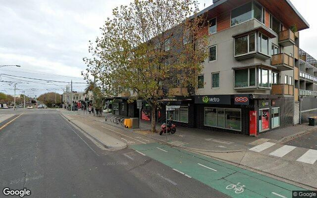 St Kilda - Secure Indoor Parking Close to Tram Station
