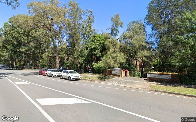 Parking slot in apartment ..near fontenoy park