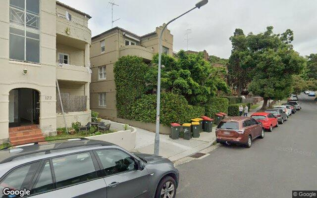 BONDI garage - open to long or short term