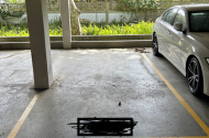 Great secure parking close to CBD, Eastern Suburbs and public transport.