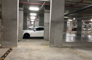 Parking 3 mins from Green Square Station, Zetland apartment