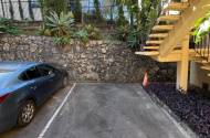 Gladstone Road, Highgate Hill - Cheap Parking Lot