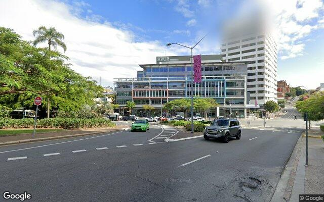 Large indoor parking space next to the lift, close to CBD and 7 bus stops.