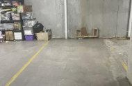 Secure parking space availability for lease near St George hospital in Gray street