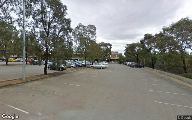 Great parking space near University of canberra