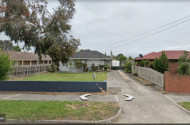 Outside parking space in Seaford 15X15m. Option for backyard space - 1392 SQM, 