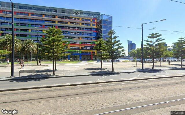 Docklands - Secure Carpark near Tram Stop