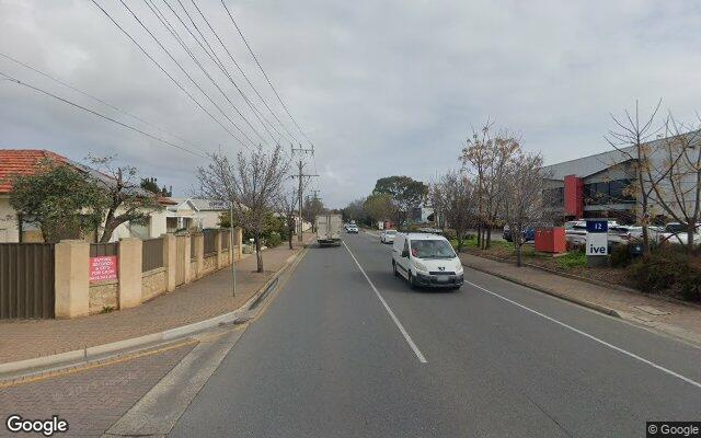 Unreserved Parking on Hardy's Rd