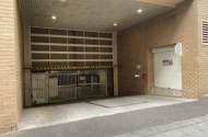 parking space pyrmont Bus stop and tram 1 min walk
