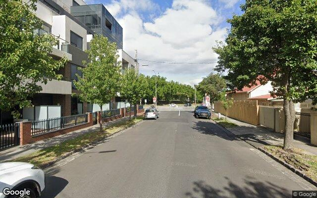 Great parking space near Caufield station & Monash university Caufield campus