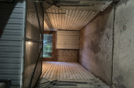 indoor carpark for rent