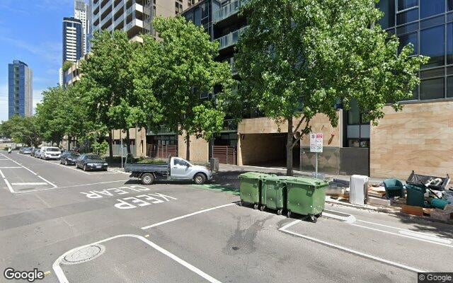 Great parking space available in Southbank(Near M1, CBD, Crown) and opposite Woolworths Southbank