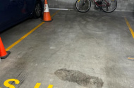 Great parking space close to  Sydney Airport, available now not 24/10