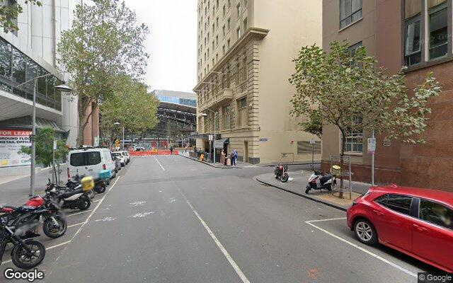 Great parking space across from Souther Cross Station with Remote access