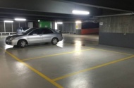 Melbourne - Indoor Parking near QV Market
