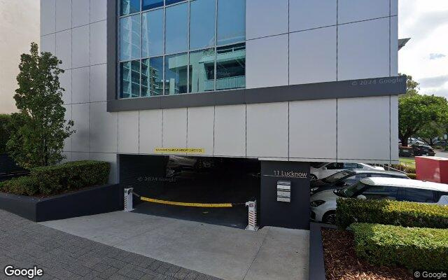 Great undercover parking near CBD