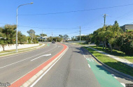 Balmoral - Secure Indoor Parking close to Bus Stop