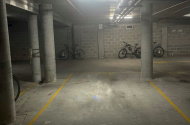 5min walk to Green Square station