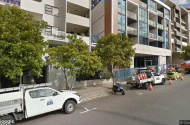 Secure, elevator access, great location with short walk to Southbank, West End and CBD