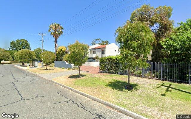 South Perth - Great Carport Parking Near Southbank Day Hospital