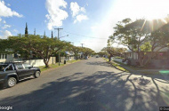 Garage parking behind electric gate at private house minutes from Brisbane Airport