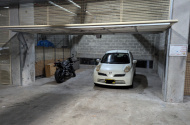 Great undercover Parking space at the centre of Rockdale