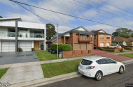 Daytime Parking Secure Driveway in Quiet Wentworthville Street Fits Large SUV