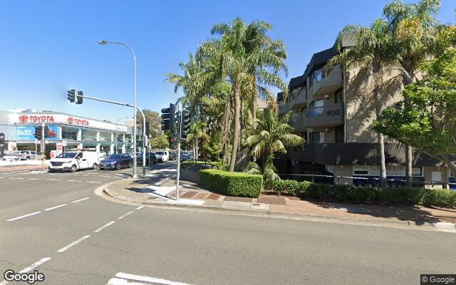 located in Mosman,available to lease as parking spot/storage.5 Min walk from bus stop at military rd