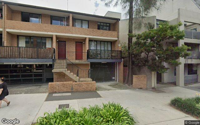 Car space on Missenden Road near King St/RPA