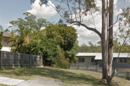 Great parking space for your boats, vans/utes.  Jindalee boat ramp walking distance down the road.