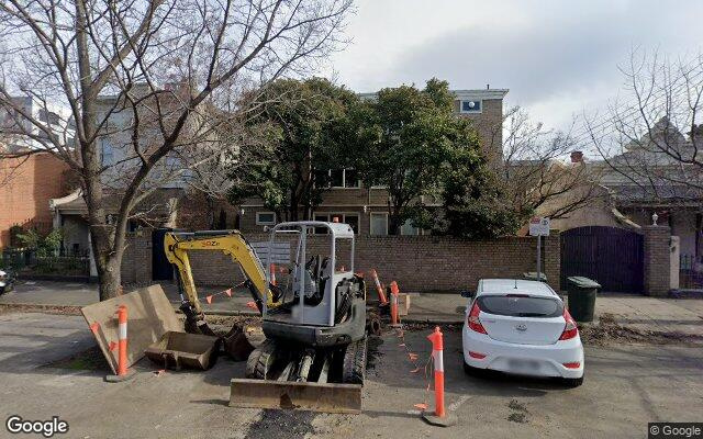 Parking space, bollard protected, close to CBD, St Vincent's Hospital,  Eye and Ear Hospital,  ACU.