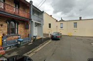 Garage Space available in Ultimo