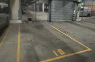 Great Indoor Parking Space with 24/7 Access - 2 Min walk from Edgecliff Station & 10 mins from CBD