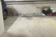Secure Parking 700m from Bondi Beach