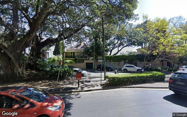 Outdoor parking space in private lot off Ocean Street near Edgecliff Station!