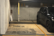 2 Minutes from Hyde Park - Underground Parking