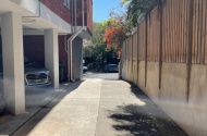 Undercover parking 1 min walk to Bronte beach