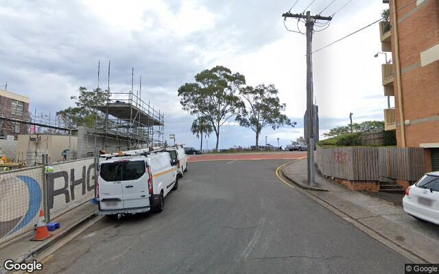 Kangaroo Point  - Lock Up Garage near Cliffs Park