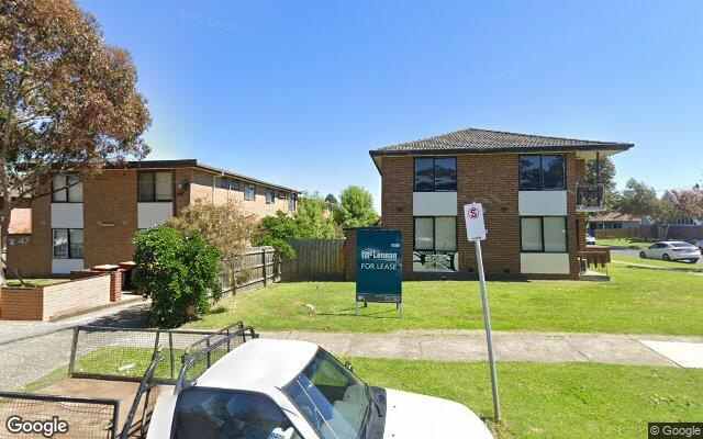 Dedicated car spot available, close to bus stop, walking distance to train station and hospital