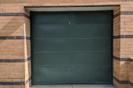 Huge Lockable Garage off Powlett Street - Walk to CBD