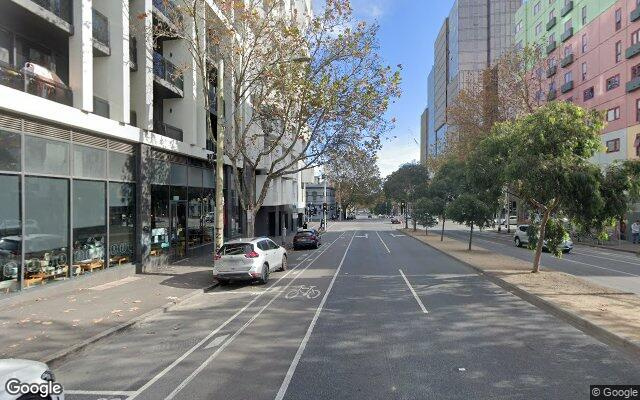 Parking Between MELBOURNE UNI, RMIT, Tram Stop AVAILABLE