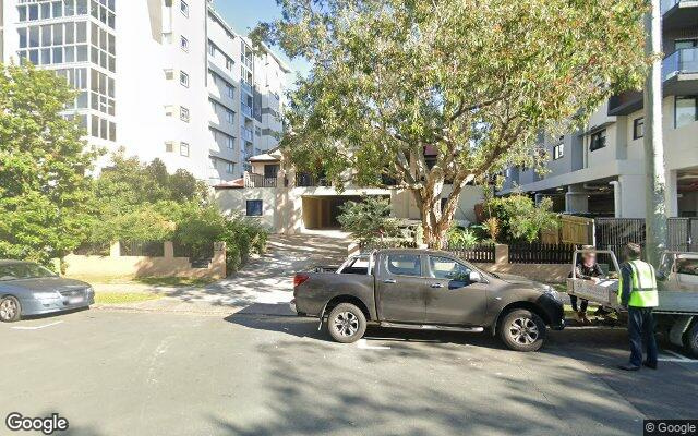 Woolloongabba - Shared Secure Double LUG close to CBD #2
