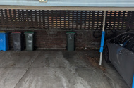 Great parking space 100m from Camberwell Junction