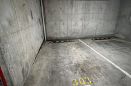West Melbourne Parking Close to North Melbourne Station