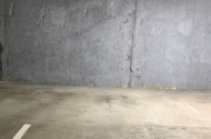 Secure parking space in St Georges Tce